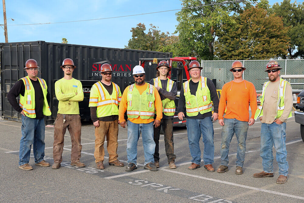 industrial electrical, mechanical construction services team onsite