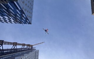 hudson's topping out