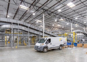 conveyor sysem and van line at parcel handling facility
