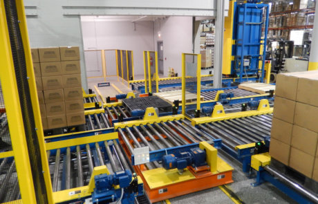robotic palletizing conveyance