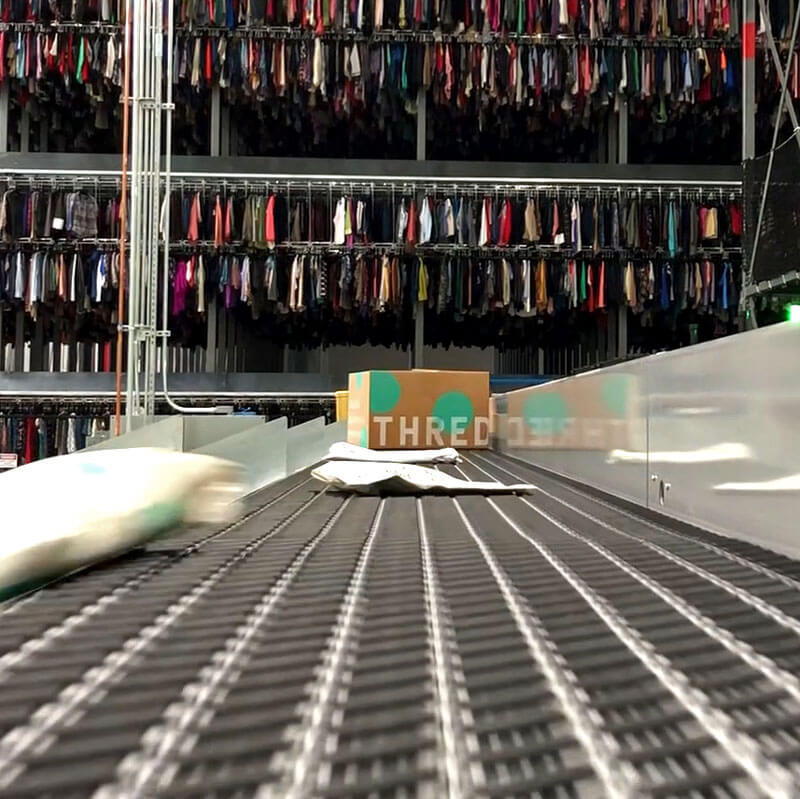 sortation and conveyor in apparel distribution center